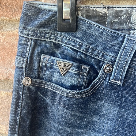 Guess studded embroidered jeans - Picture 5 of 10